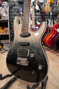 Ibanez SA360NQM-BMG Električna gitara