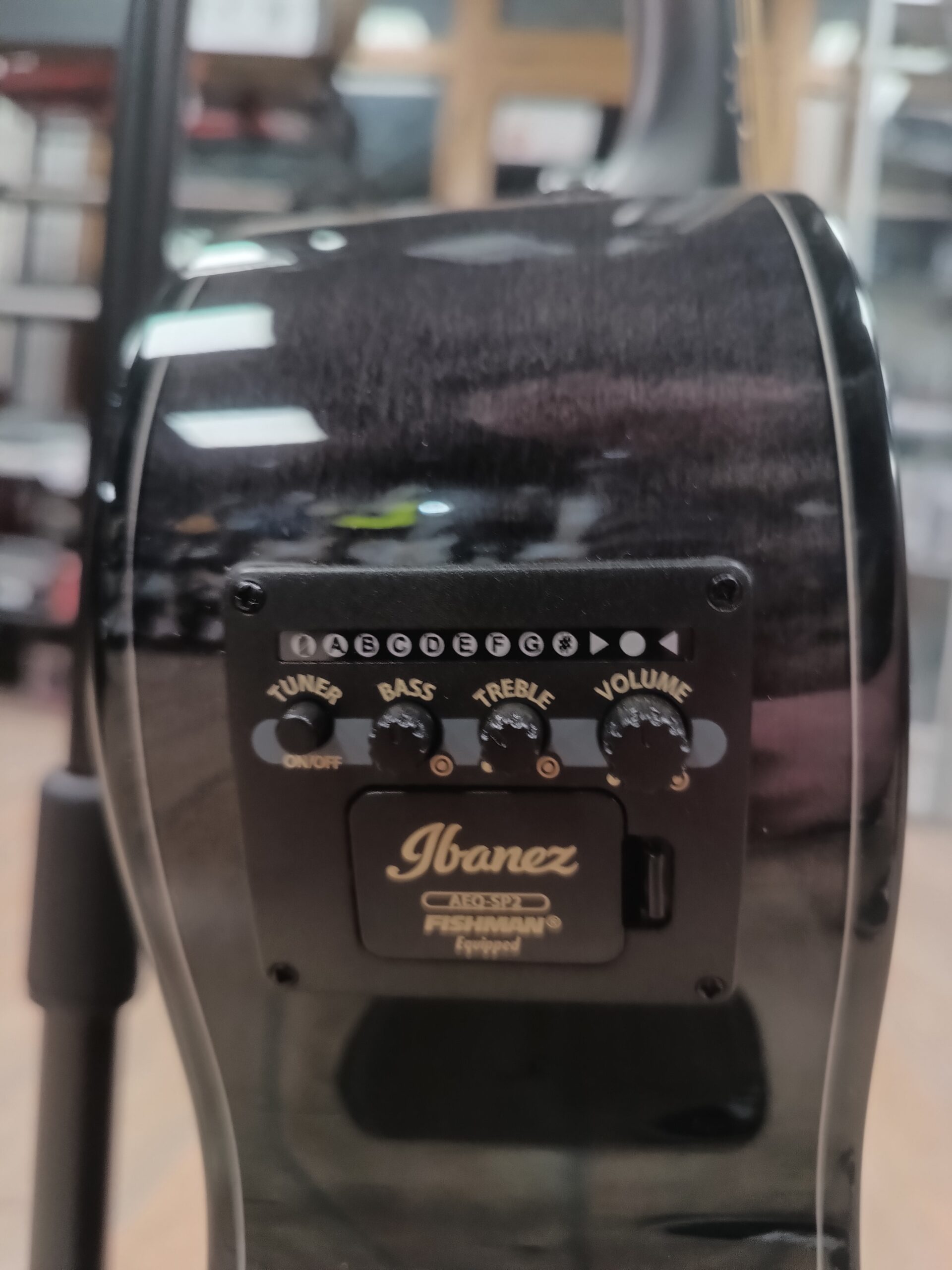 Ibanez AEWC400-TKS