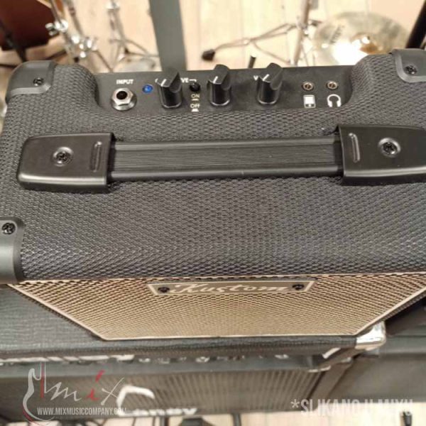 Kustom KGBAT10 Pojačalo za električnu gitaru na baterije i napajanje 10W snage - Slika 5