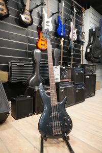 Ibanez SR300E-MGB Bas gitara