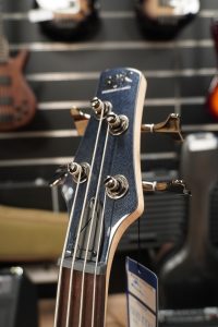 Ibanez SR300E-MGB Bas gitara