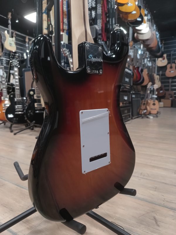 GITARA SQUIER AFF STRAT LRL WPG 3TS