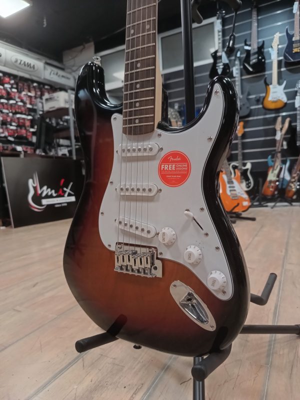 GITARA SQUIER AFF STRAT LRL WPG 3TS