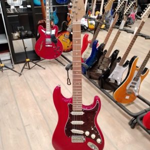 Wakekrtone VK62-RD električna gitara crvena