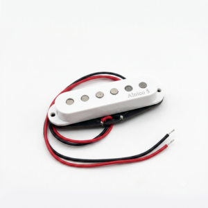 Wakertone GP-VK77-2WH Alnico 2 single-coil gitarski magnet za neck i middle poziciju sa poklopcem u beloj boji