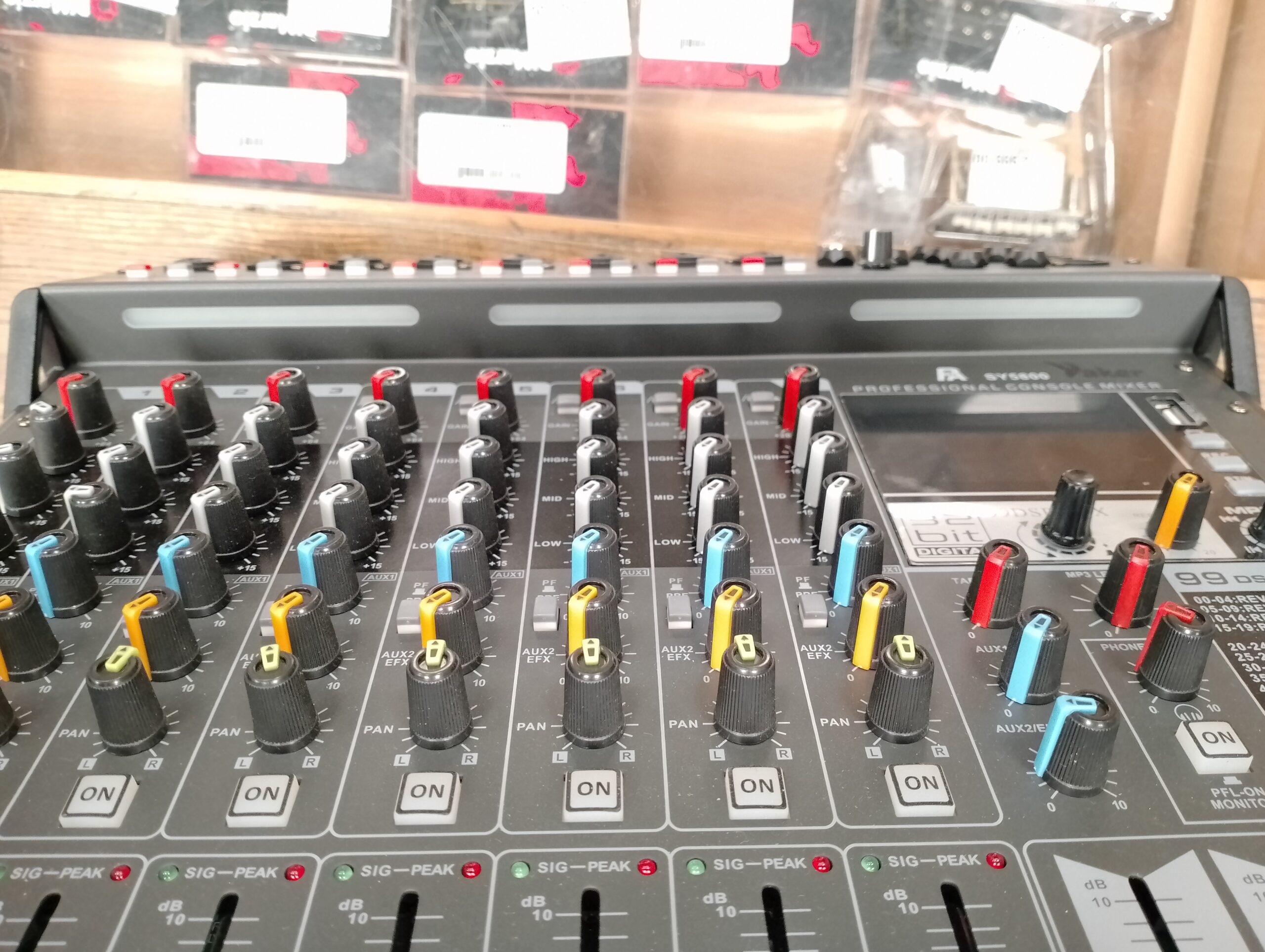 Vaker Audio SY5800 Pasivna Analogna Mikseta (12 Kanala, 99 DSP Efekata, USB/Bluetooth) - Slika 2