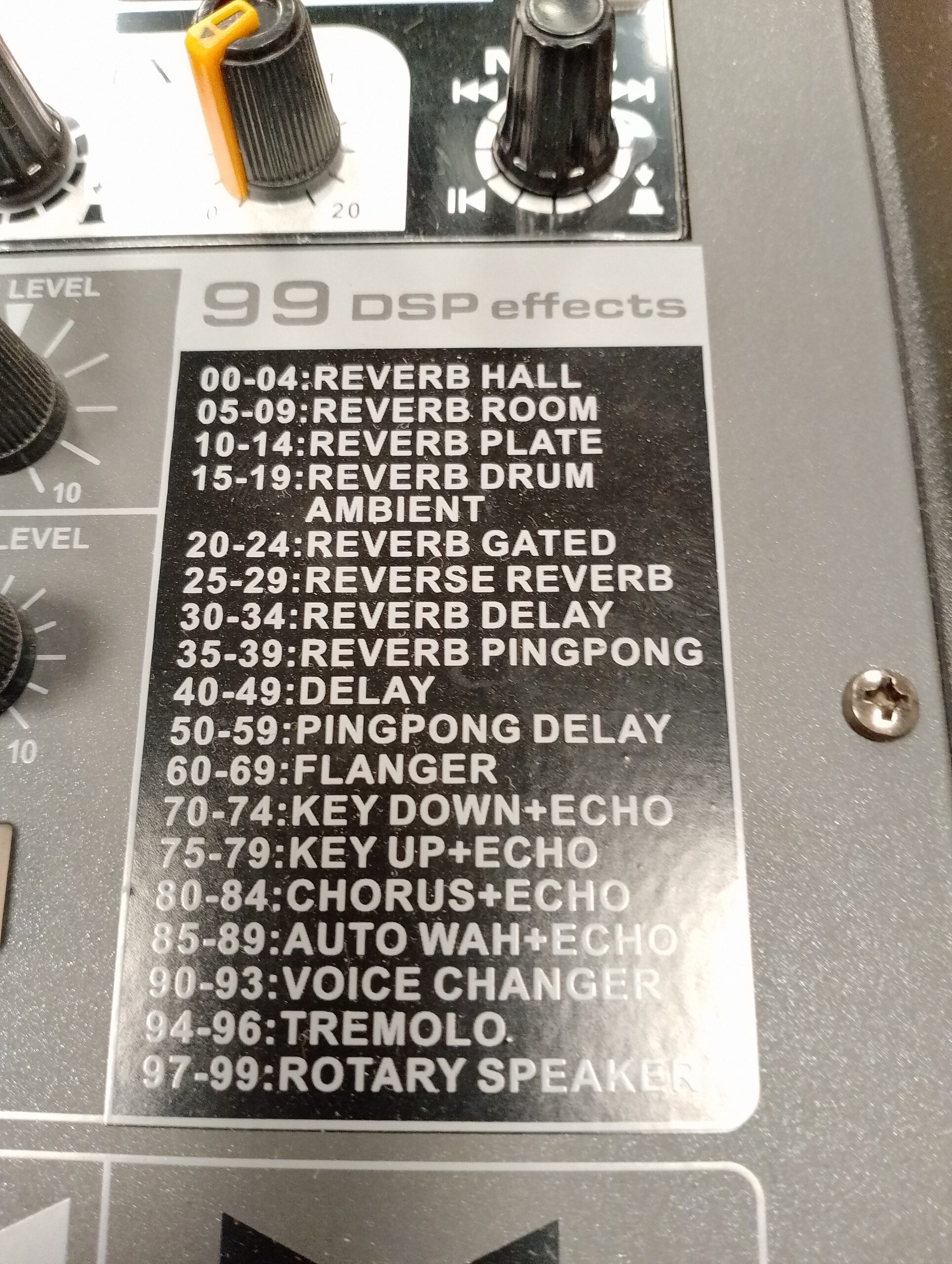 Vaker Audio SY5800 Pasivna Analogna Mikseta (12 Kanala, 99 DSP Efekata, USB/Bluetooth) - Slika 3